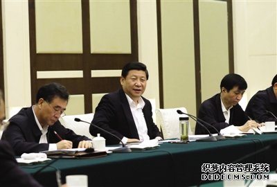 前日,中共中央总书记、中央军委主席习近平在广州主持召开经济工作座谈会。新华社记者 兰红光 摄
