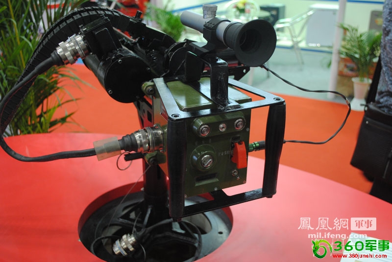 <<µã»÷ä¯ÀÀÉÏÒ»ÕÅ ÖйúÐÂÐÍÁù¹Ü»úǹÁÁÏà ×î´óÉäËÙ¿É´ï6000·¢/·Ö